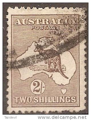 AUSTRALIA - Used 1916 2/-  Brown Kangaroo. Watermark 10 (3rd).  Scott 52 - Oblitérés