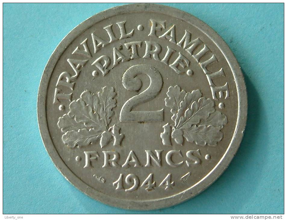 1944 B - 2 FRANCS / KM 904.2 ( Uncleaned Coin / For Grade, Please See Photo ) !! - Autres & Non Classés