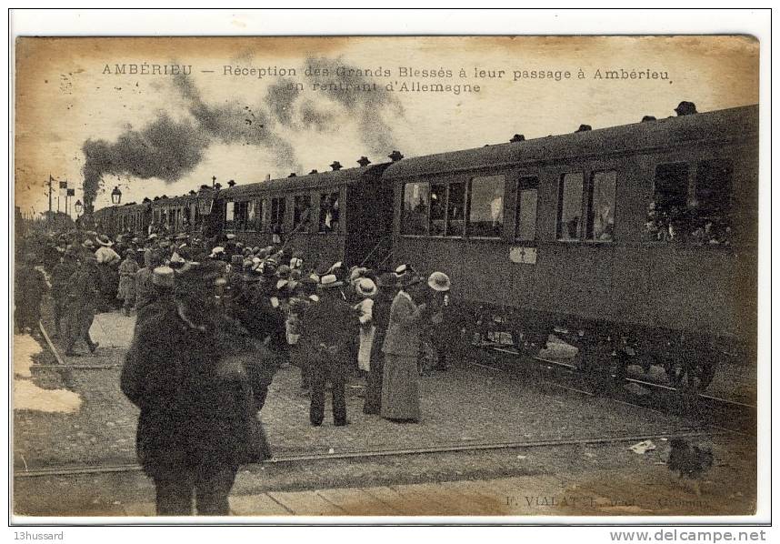 Carte Postale Ancienne Ambérieu En Bugey - Réception Des Grands Blessés - Train Hôpital, Guerre, Santé - Non Classés