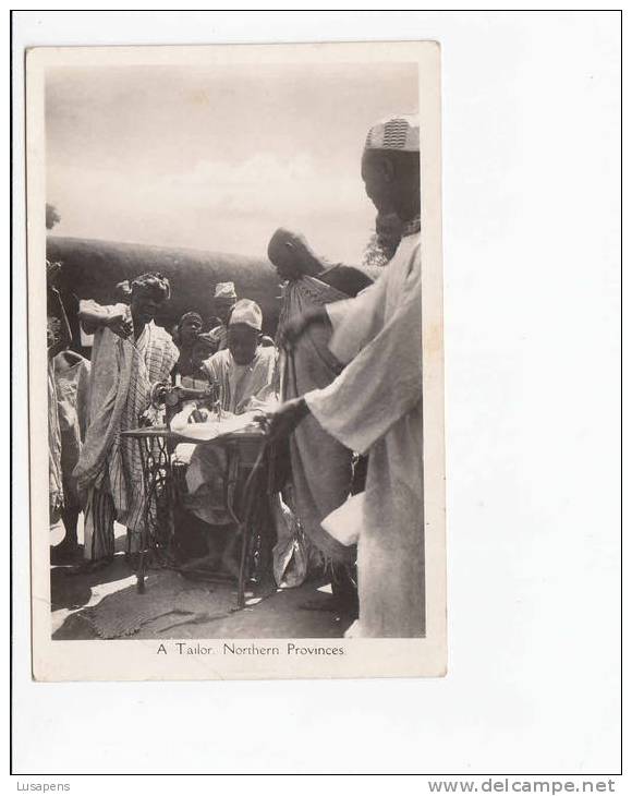 OLD FOREIGN 6411 - NIGERIA - A TAILOR NORTHERN PROVINCES - Nigeria