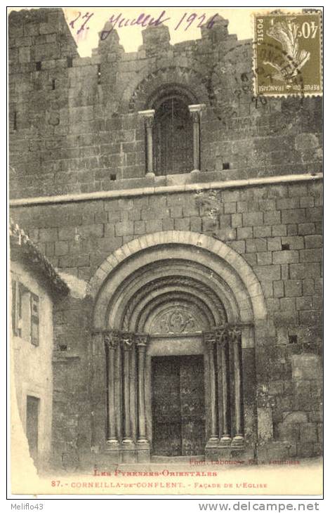 66/CPA - Corneilla De Conflent - Facade De L'Eglise - Andere & Zonder Classificatie