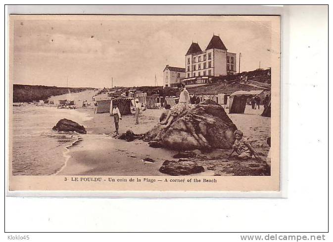 29 LE POULDU - Un Coin De La Plage - A Corner Of The Beach  - Au Fond HOTEL DES BAINS - édition Huchet Quimper N° 3 - Le Pouldu