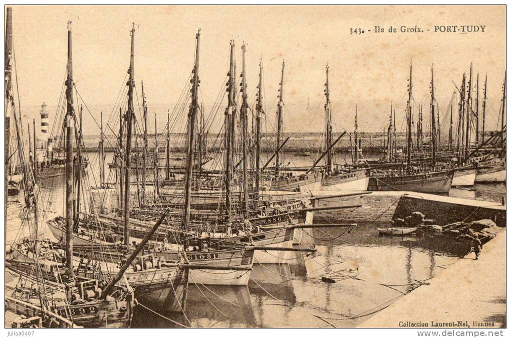ILE DE GROIX (56) Port Tudy Bateaux De Peche Thoniers Beau Plan - Groix