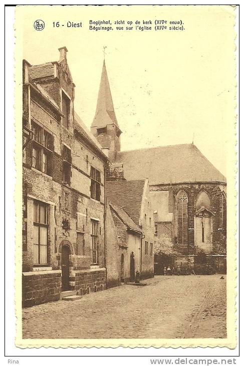 Diest Begijnhof ,zicht Op De Kerk - Diest