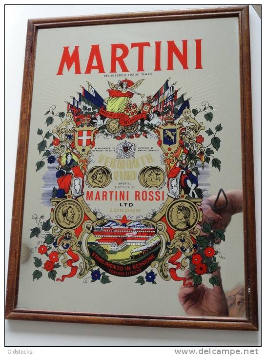 Mirror MARTINI Registered Trade Mark VERMOUTH Imported & Bottled By VINO MARTINI ROSSI LTD LONDON - Spiegels