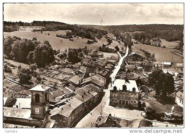 55 En Avion Au Dessus De....MONTIERS-sur-SAULX Le Centre Et La Route De Paroy - Montiers Sur Saulx