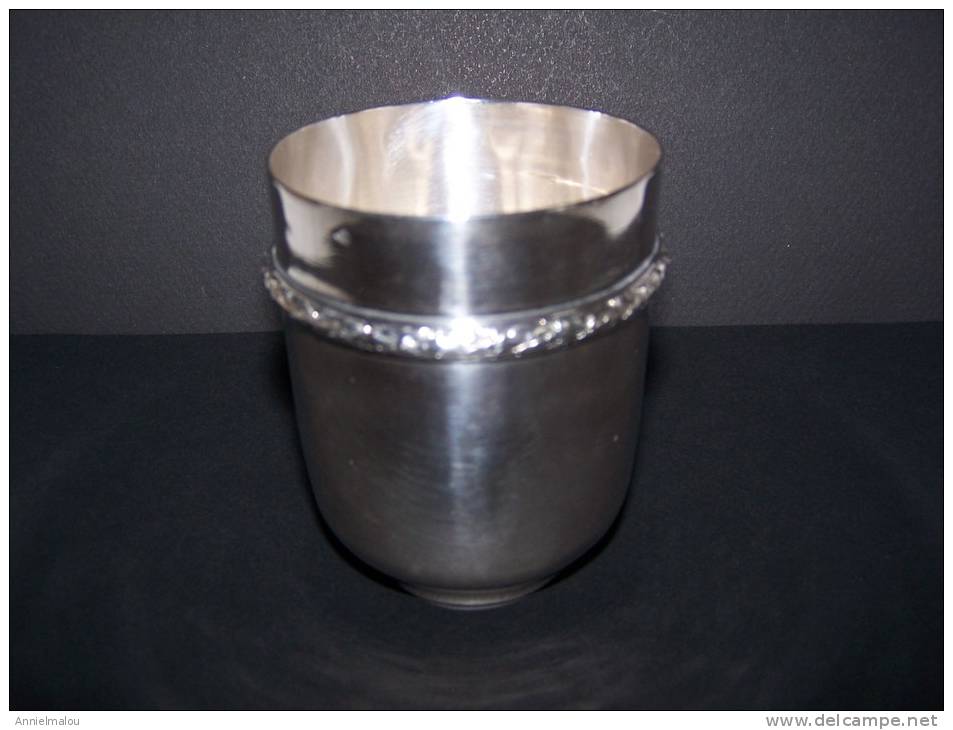 TIMBALE EN ARGENT POINCON "MINERVE" BON ETAT - Silverware