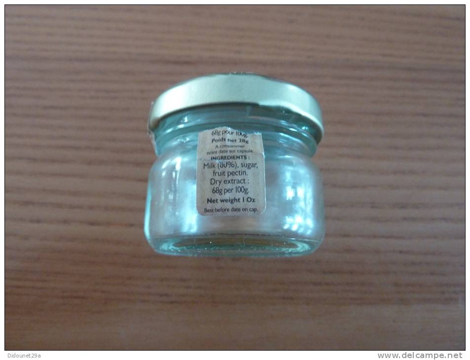 Pot De Confiture Au Chaudron Miniature En Verre "Lait" 4x3,5cm (vide) - Other & Unclassified