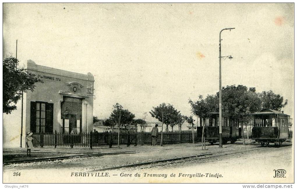 FERRYVILLE...GARE DU TRAMWAY DE FERRYVILLE-TINDJA AVEC TRAINS.....CPA ANIMEE.. - Zambia