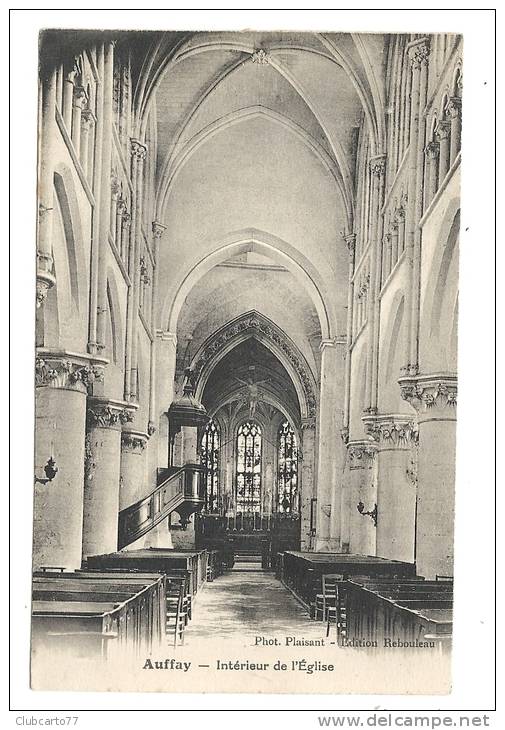 Auffay (76) : L´intérieur De L'église En 1910 (animée). - Auffay