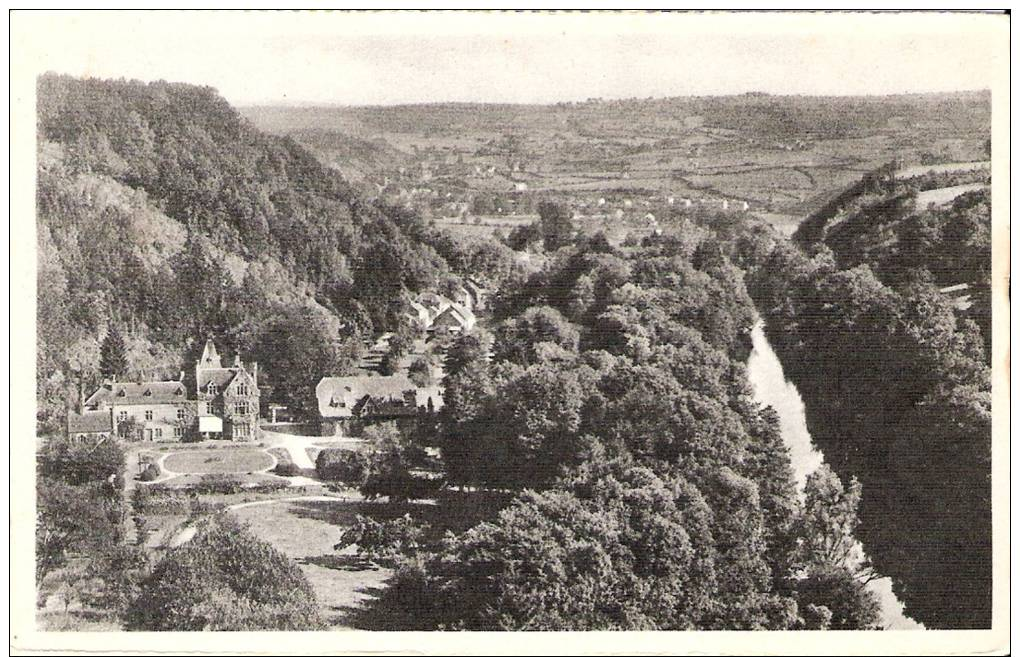 Aywaille 789  Panorama L´Ambleve Et Le Chateau Ancion - Aywaille