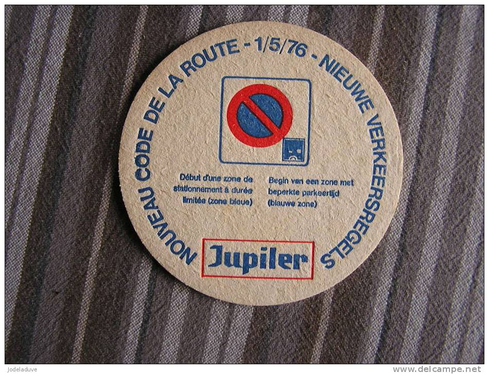 Sous Bock JUPILER      Début De Stationnement Zone Bleue  Série Nouveau Code De La Route 1976 - Beer Mats