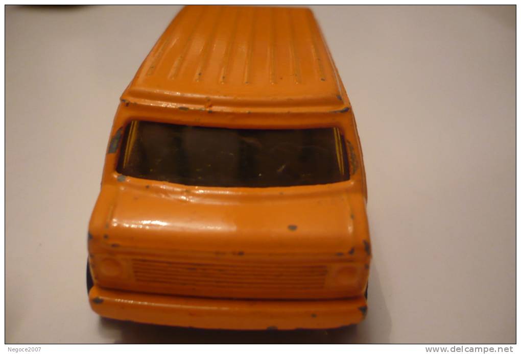 CORGY JUNIORS  :  CHEVROLET VAN - Corgi Toys