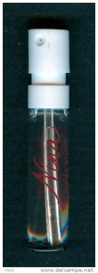 TUBE NINA RICCI, Eau De Toilette, Vaporisateur Spray, 1,2 Ml, 0,03 FL 0Z 79 % Vol. - Echantillons (tubes Sur Carte)