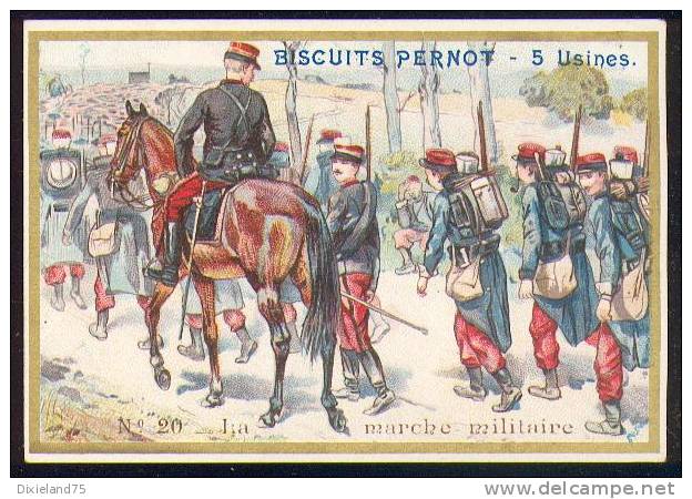 Chromo Bord Doré Biscuit Pernot Senorita 20/25 La Marche Militaire Régiment Caserne Armée 1870 Militaria Soldat Cheval - Pernot