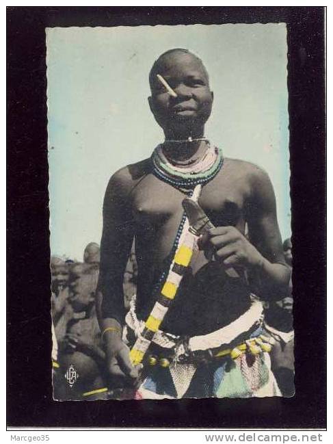 Région De Fort Archambault Tchad Danseuse Sara édit.la Carte Africaine N° 21  Femme Aux Seins  Nus - Tschad