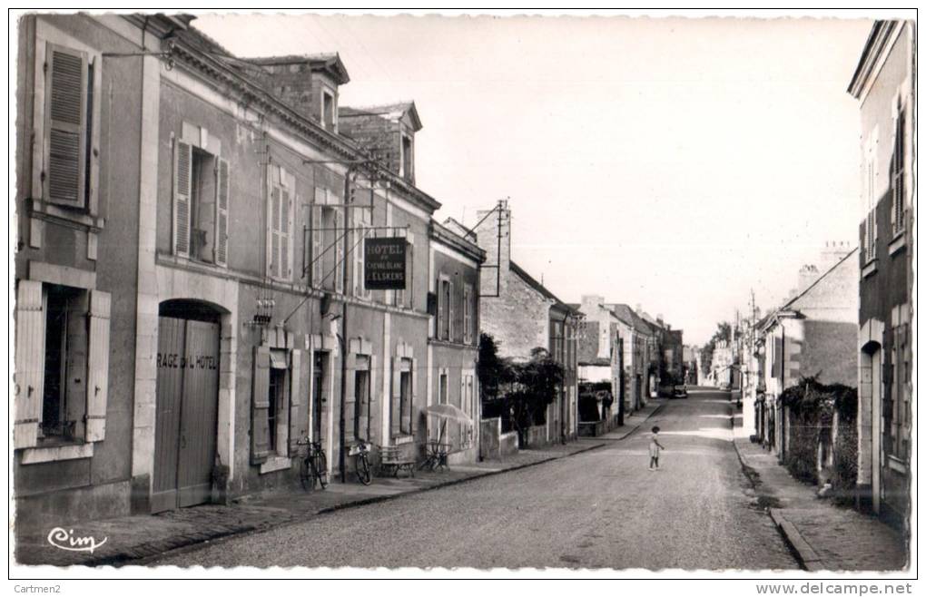 CHATEAUNEUF-SUR-SARTHE HOTEL DU CHEVAL BLANC ET LA GRANDE-RUE 49 - Chateauneuf Sur Sarthe