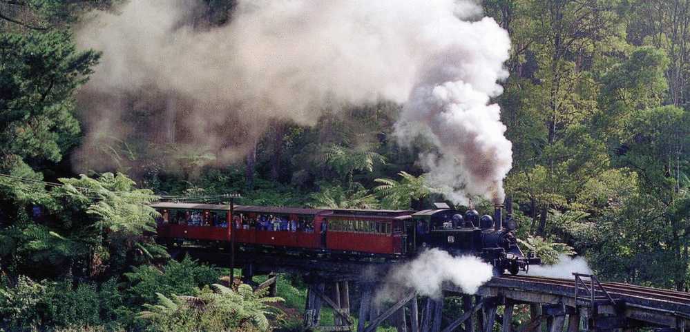 Australia Victoria - Puffing Billy 12A On The "Monbulk Trestle" Bridge Unused - Autres & Non Classés