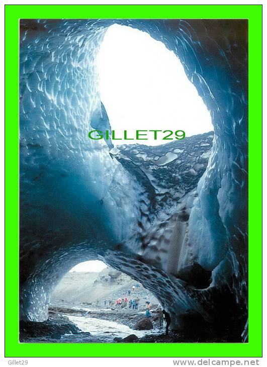 ICELAND - GLACIER CAVE IN VATNAJOKULL  - ANIMATED - EDDA FOTO - - Island