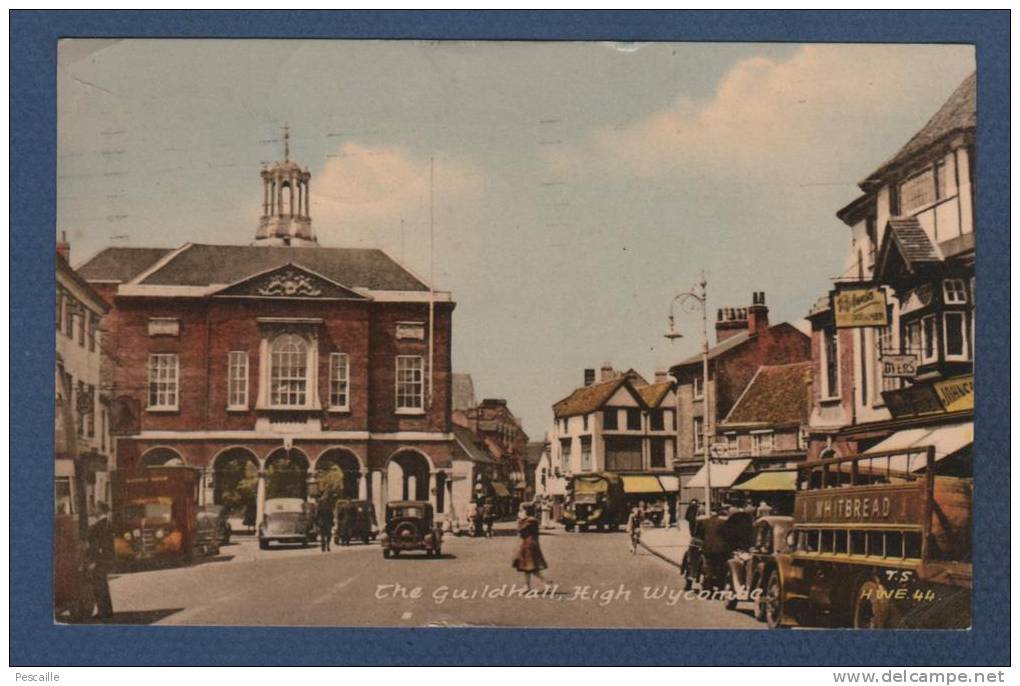 BUCKINGHAMSHIRE - CP THE GUILDHALL - HIGH WYCOMBE - OLD CARS - ANIMATION - F. FRITH & Co Ltd REIGATE - T.S. H WE.44 - Buckinghamshire