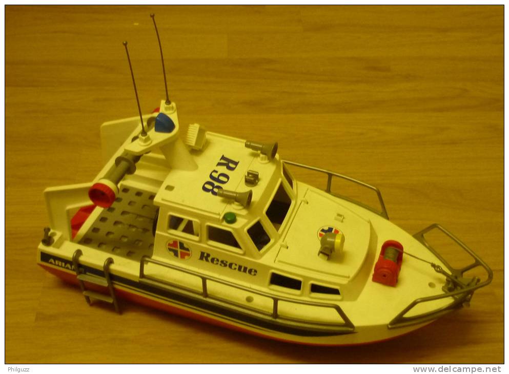 PLAYMOBIL EQUIVALENCE RARE BOITE 3063 VEDETTE DE SECOURS EN MER EDITION LIMITE Incomplète - Playmobil