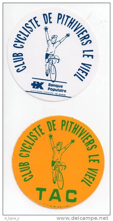 Ref AUTO 1 : Autocollant Sticker 2 Modèles Club Cycliste De Pithiviers Le Vieil Banque Populaire - Aufkleber