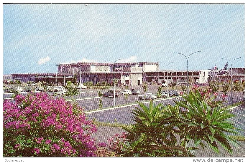 AEROPORT INTERNATIONAL DE TAHITI-FAAA PLAQUE TOURNANTE DU PACIFIQUE SUD - Polynésie Française