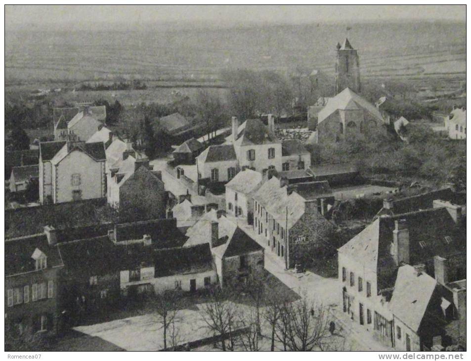 CARHAIX (Finistère) - Vue Générale Du Quartier De Plouguer Prise De La Tour De Saint-Trémeur - Léger Manque (voir Scan) - Carhaix-Plouguer