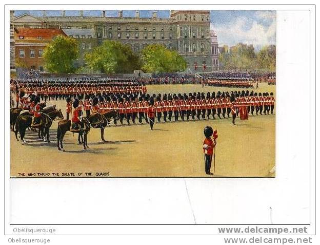 THE KING TAKING THE SALUTE OF THE GUARDS  OILETTE N° 3033 TUCK´S - Buckingham Palace