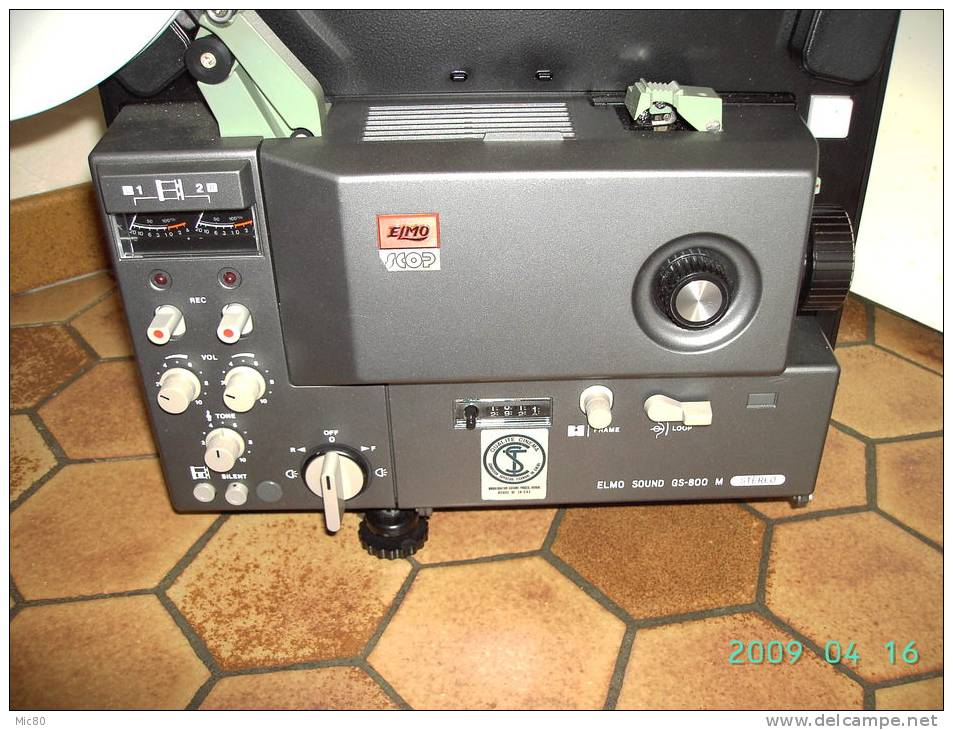 Projecteur Sonore Super 8 De Collection Elmo GS-800 - Projecteurs De Films