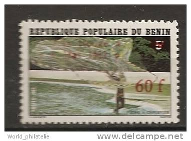 Benin 1982 N° 554 Surcharge Croix-Rouge Du 497 ** Santé, Croix-Rouge, Pêche, Epervier, Surcharge - Benin - Dahomey (1960-...)