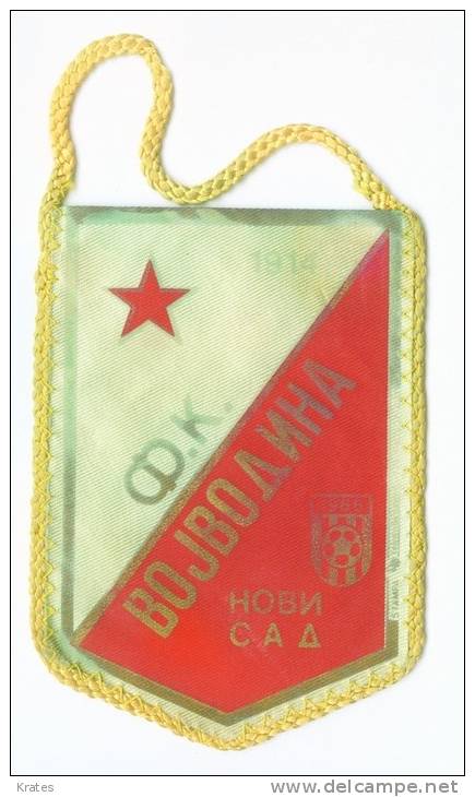 Sports Flags - Soccer, Serbia, FK  Vojvodina - Novi Sad - Habillement, Souvenirs & Autres