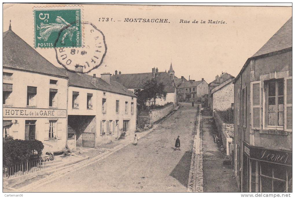 58 - Montsauche - Rue De La Mairie - Montsauche Les Settons