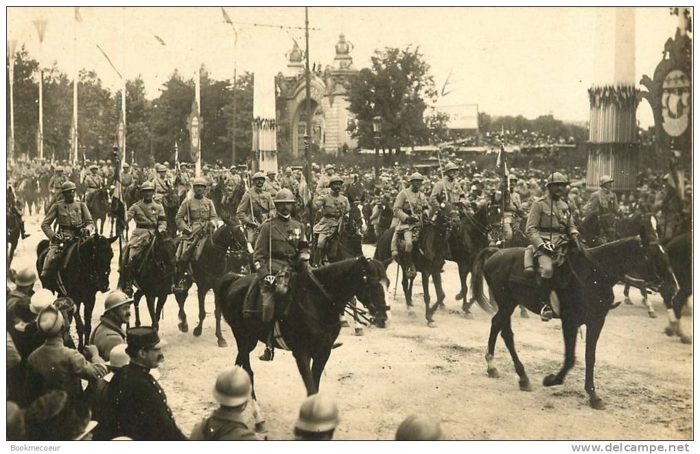 Fêtes De La Victoire De 1919  BON ÉTAT - Champs-Elysées