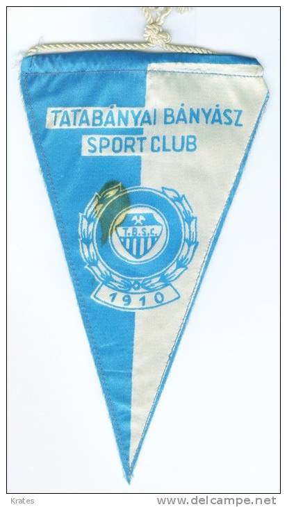 Sports Flags - Soccer, Hungary, Tatabayai Banyasz Sportclub - Bekleidung, Souvenirs Und Sonstige