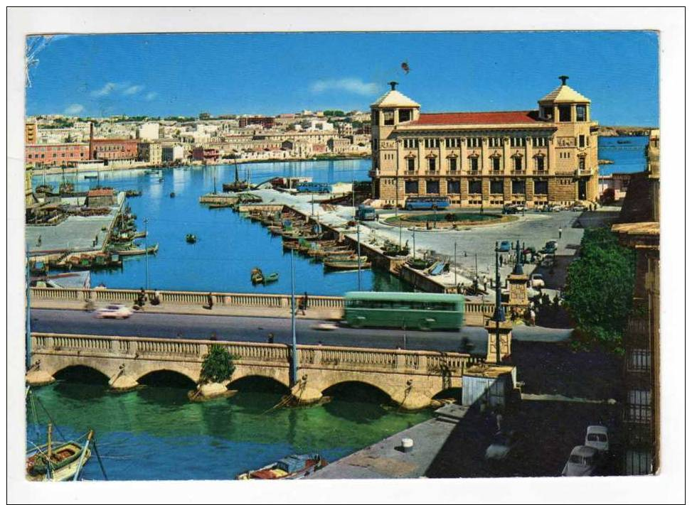 Cpm N° F48864 SIRACUSA Pont Humbert Et Palais Des Postes - Siracusa