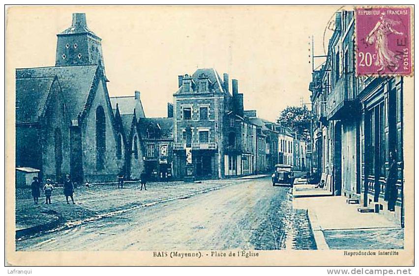 Mayenne - Ref 345-  Bais - Place De L Eglise - Carte Bon Etat - - Bais