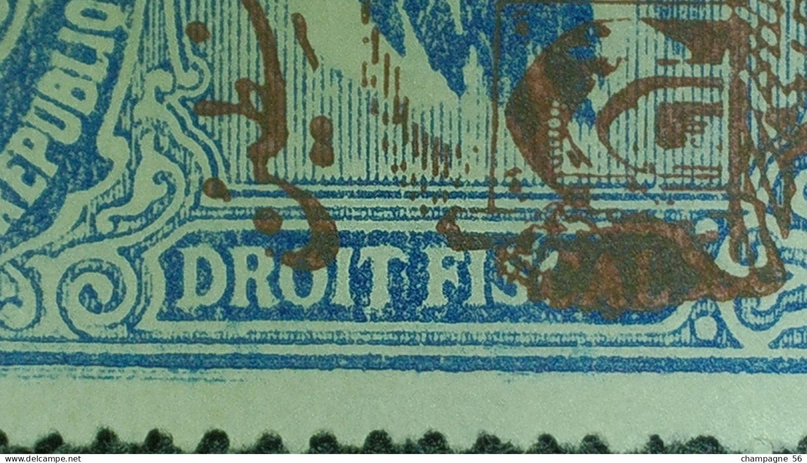 VARIÉTÉS 1945 N° 197G   TIMBRE FISCAUX 5 PI S 15 C BLEU  SURCHARGE ROUGE OBLITÉRÉ