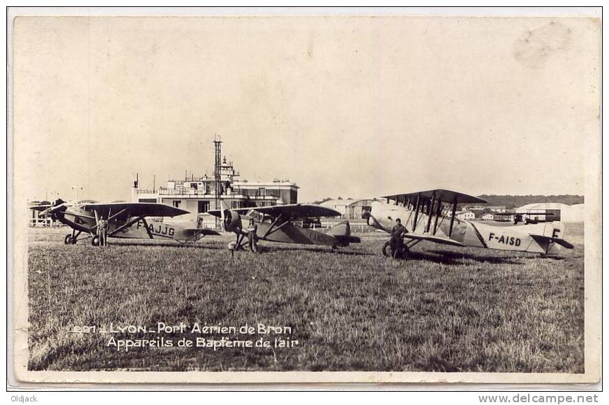 LYON Port Aérien De Bron Appareils De Baptème De L'air - 1946-....: Moderne