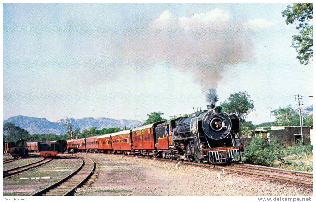 India - Number 2328,a YP Class4-6-2 Pacific, Ajmer, Indian Railways 1979 - Mary Jane's Railroad Spec. Inc. Unused - Trains