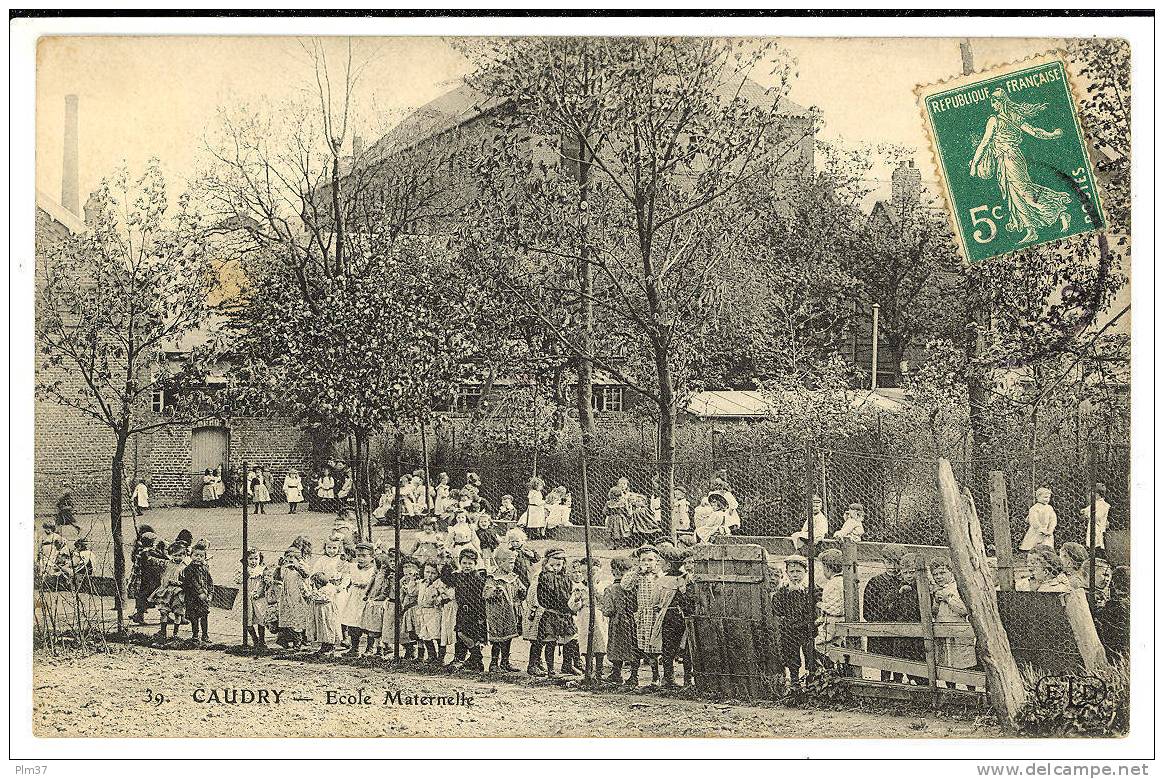 CAUDRY - Ecole Maternelle - Caudry