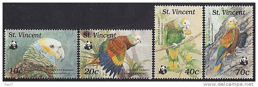 St VINCENT // 1989 WWF-Faune Protegé, Perroquet De St Vincent // 4v NEUFS *** (MNH SET) - St.Vincent (1979-...)