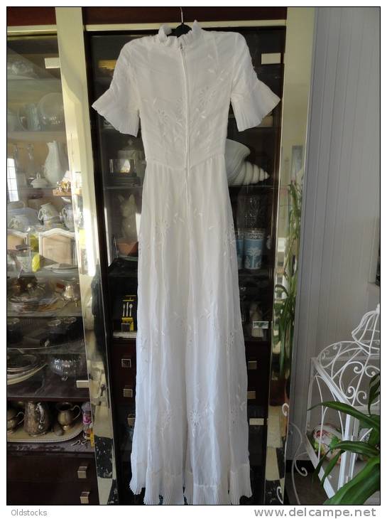 RARE : SUPERBE ROBE DE MARIÉE DE 1950  ( TAILLE 34 ) - Wedding