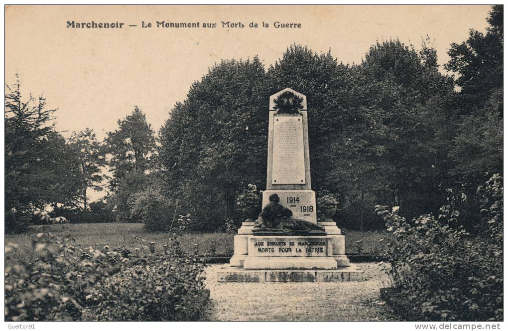 CPA (41)  MARCHENOIR  /  Le Monument Aux Morts De La Guerre  - - Marchenoir