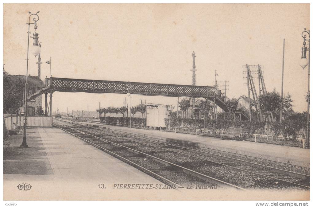 PIERREFITTE STAINS PASSERELLE - Pierrefitte Sur Seine