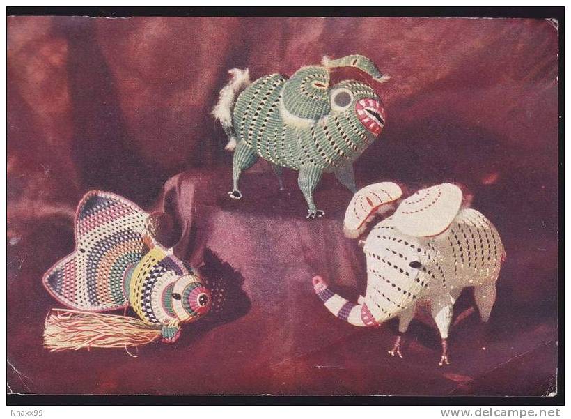 China - Lion, Elephant & Goldfish, Palm Animal Toys From Xinfan Town Of Chengdu City, Sichuan Province, Vintage Postcard - Éléphants