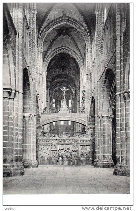 CPA - AVILA -  3 - CATEDRAL - INTERIOR -  L. ROISIN - Ávila