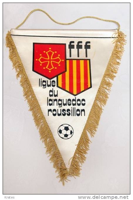 Sports Flags - Soccer - Bekleidung, Souvenirs Und Sonstige