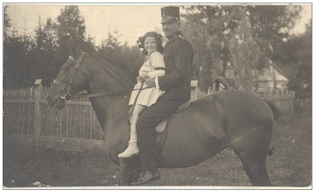 BRASOV TIGA (in Uniform Auf Pferd) + TULLIOARA???? - Genealogie