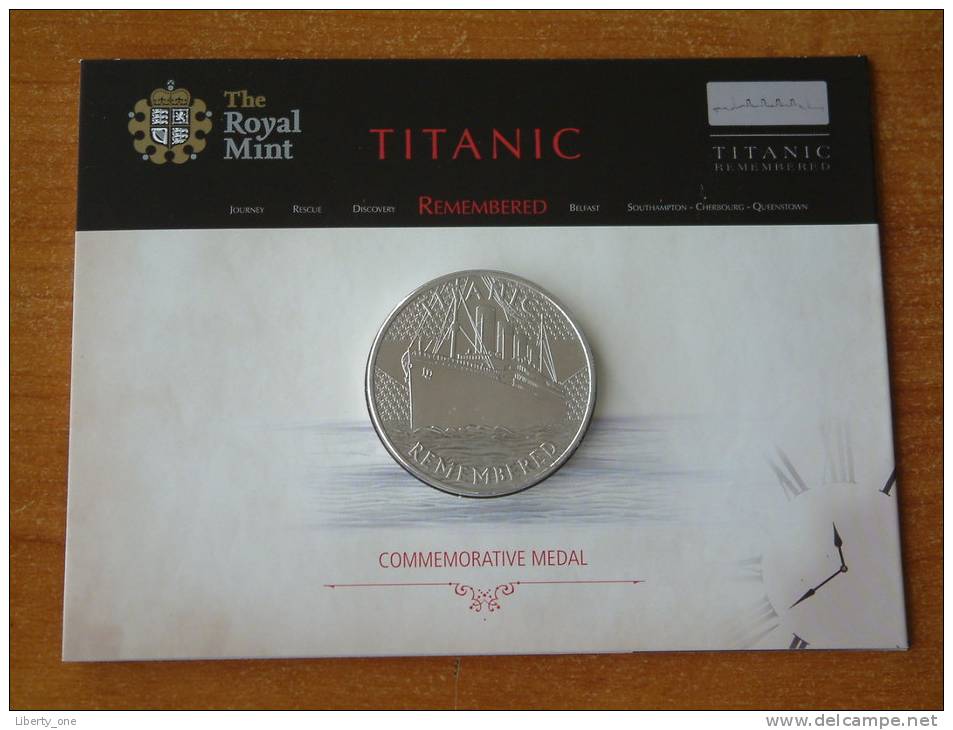 " TITANIC " The Royal Mint Remembered BU MEDAL 38,45 Mm. / 28,28 Gram UNC ( Details Zie Foto´s) !! - Autres & Non Classés